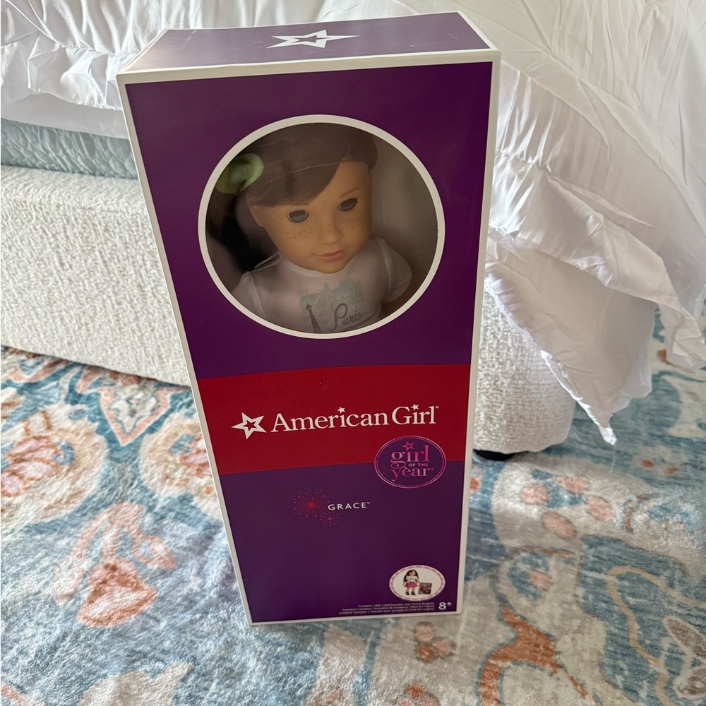 American Girl Doll of the year Grace and accessories - 2015